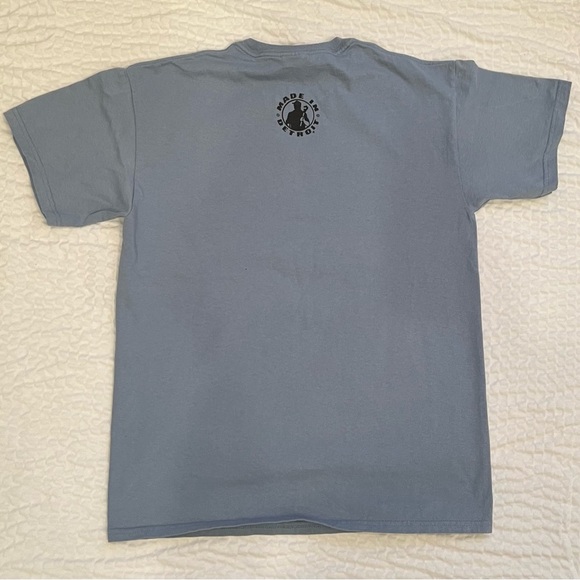 Made In Detroit Ford Mustang T-Shirt Blue- Men’s Medium - Picture 4 of 6